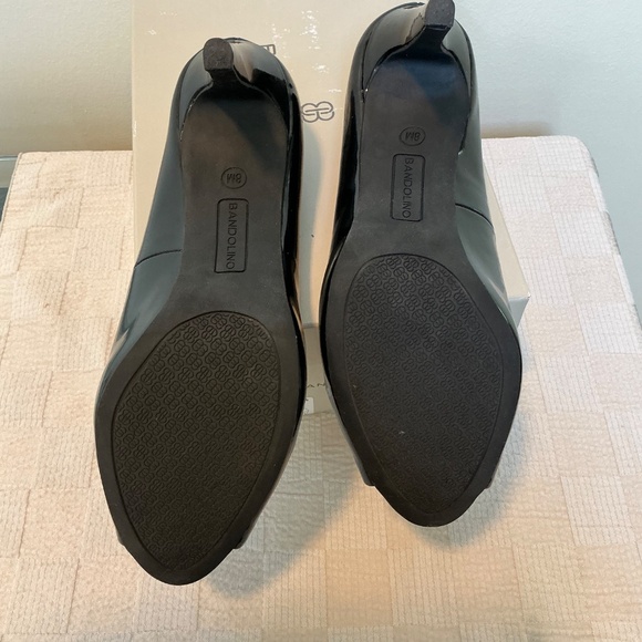 Bandolino BDRAINAA Black Patent Leather Peep Toe, Size 8 - Picture 4 of 7